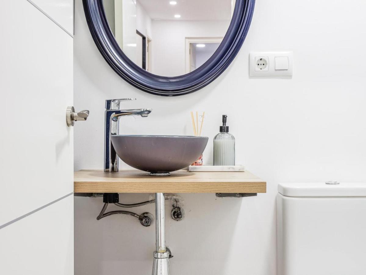 Bonito Apt En Cadiz Centro Renovado Exterior foto