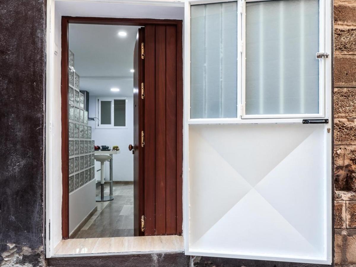 Bonito Apt En Cadiz Centro Renovado Exterior foto